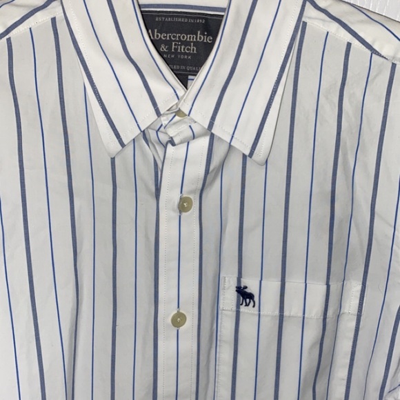 Super Nice Abercrombie Button Up - Picture 2 of 6